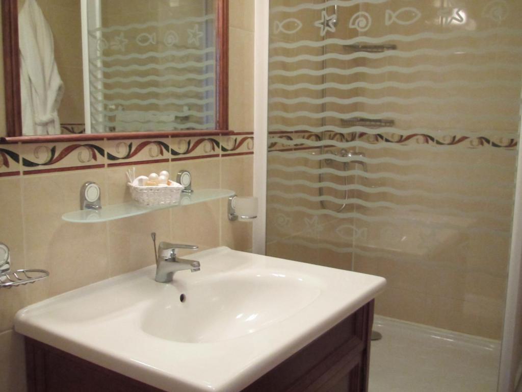 Chateau Beau Jardin Hotel Gaillan-en-Médoc Kamer foto