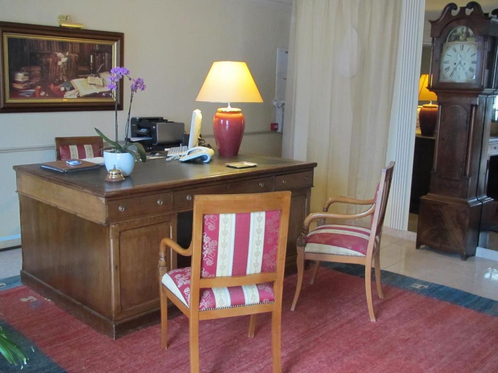 Chateau Beau Jardin Hotel Gaillan-en-Médoc Buitenkant foto